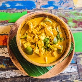 A bowl of warm lemongrass and coconut curry, The Top 3 Dishes Infused with Lemongrass