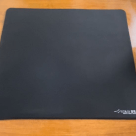 a clean mouse pad, after using Earthsential Mouse pad restorative cleaner